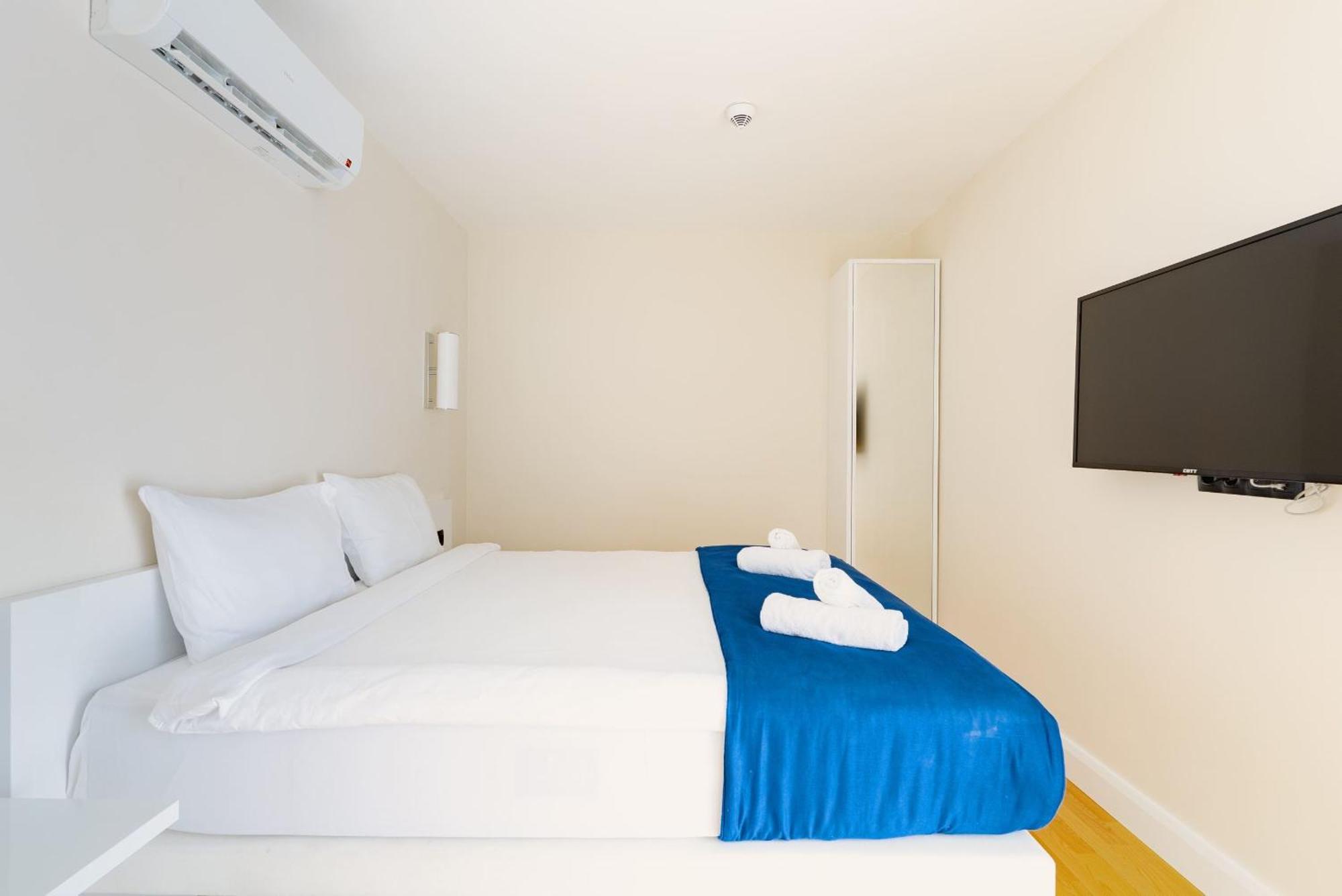 Luxury Beach Front Hotel Batoemi Buitenkant foto