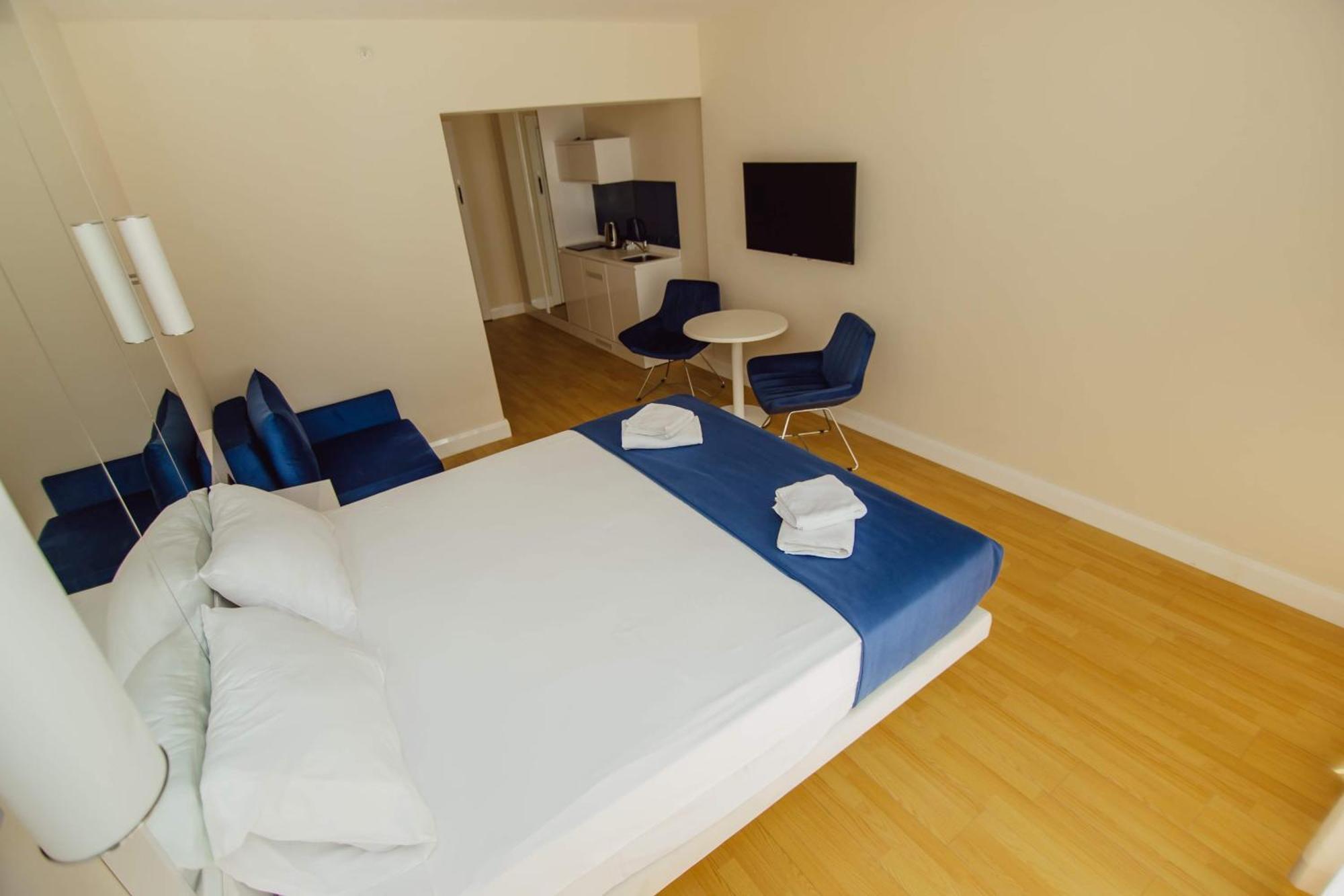 Luxury Beach Front Hotel Batoemi Buitenkant foto